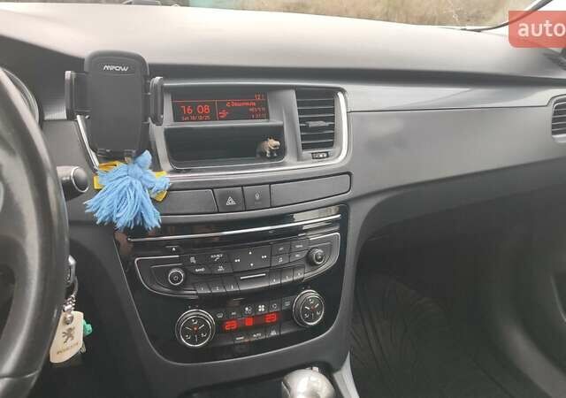 Сірий Пежо 508, об'ємом двигуна 1.56 л та пробігом 295 тис. км за 7400 $, фото 23 на Automoto.ua
