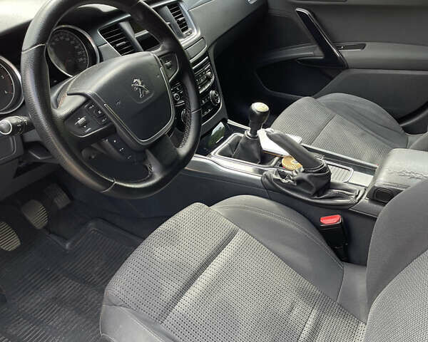 Сірий Пежо 508, об'ємом двигуна 2 л та пробігом 232 тис. км за 7800 $, фото 23 на Automoto.ua