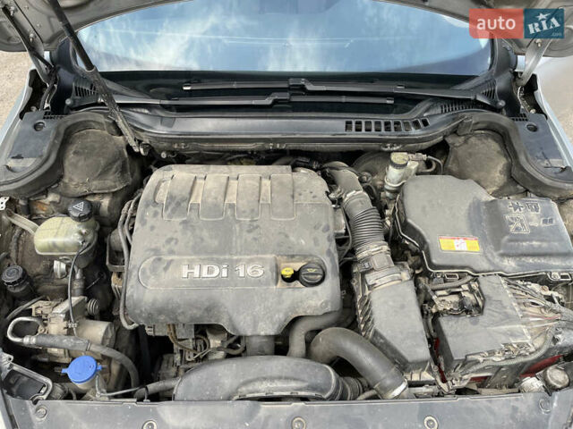 Сірий Пежо 508, об'ємом двигуна 2 л та пробігом 232 тис. км за 7800 $, фото 26 на Automoto.ua