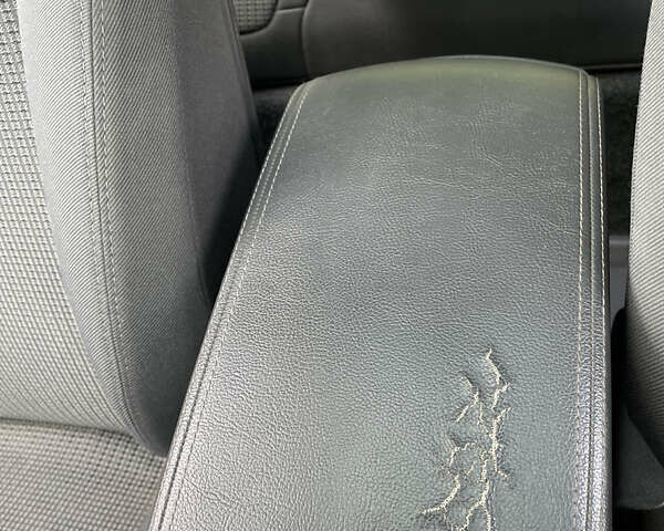 Сірий Пежо 508, об'ємом двигуна 2 л та пробігом 232 тис. км за 7800 $, фото 35 на Automoto.ua