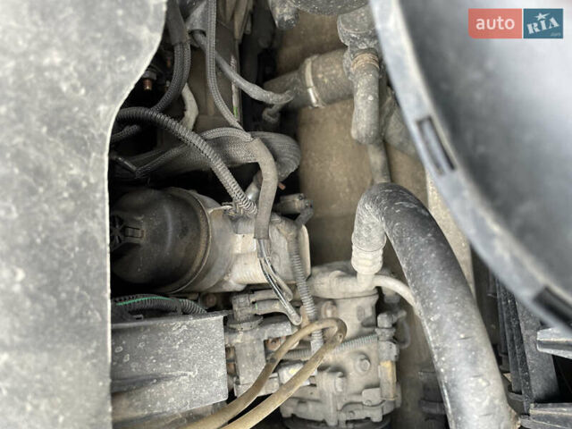 Сірий Пежо 508, об'ємом двигуна 2 л та пробігом 232 тис. км за 7800 $, фото 28 на Automoto.ua