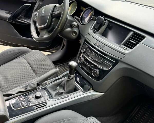 Серый Пежо 508, объемом двигателя 1.6 л и пробегом 295 тыс. км за 7850 $, фото 4 на Automoto.ua