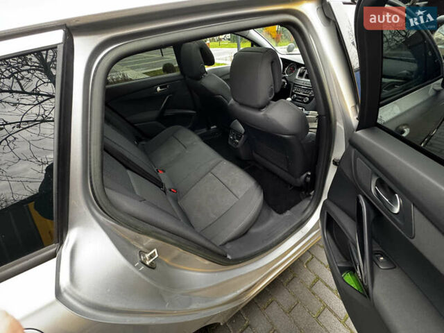 Серый Пежо 508, объемом двигателя 1.56 л и пробегом 318 тыс. км за 5500 $, фото 17 на Automoto.ua