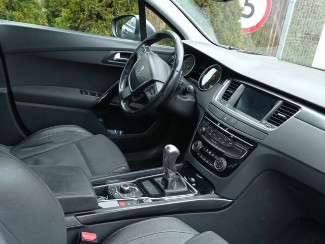 Серый Пежо 508, объемом двигателя 1.6 л и пробегом 268 тыс. км за 9000 $, фото 5 на Automoto.ua