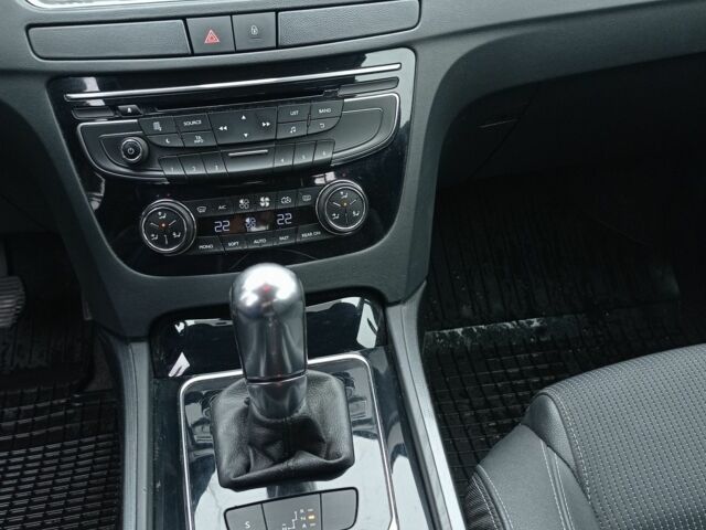 Серый Пежо 508, объемом двигателя 1.6 л и пробегом 268 тыс. км за 9000 $, фото 2 на Automoto.ua