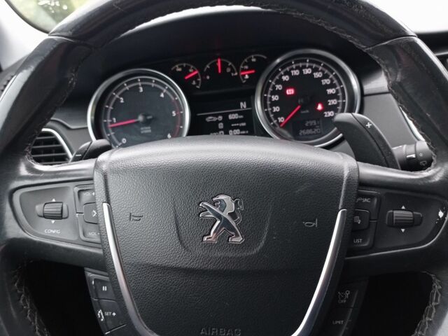 Серый Пежо 508, объемом двигателя 1.6 л и пробегом 268 тыс. км за 9000 $, фото 18 на Automoto.ua