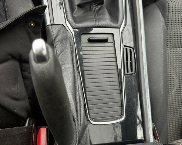 Серый Пежо 508, объемом двигателя 1.56 л и пробегом 318 тыс. км за 5700 $, фото 25 на Automoto.ua