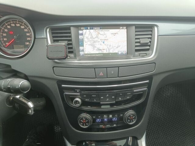 Серый Пежо 508, объемом двигателя 1.6 л и пробегом 200 тыс. км за 9399 $, фото 12 на Automoto.ua