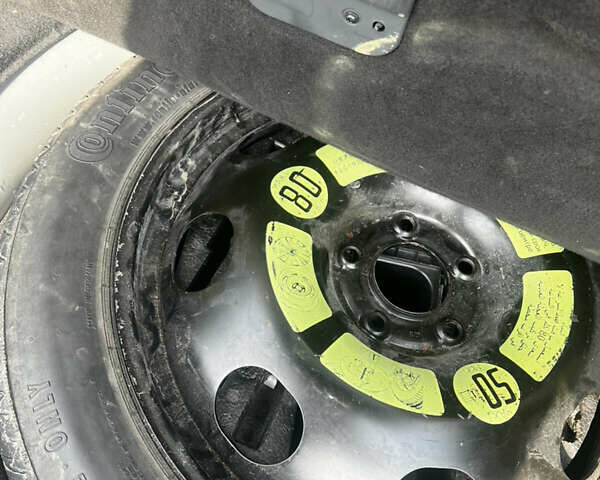 Сірий Пежо 508, об'ємом двигуна 1.56 л та пробігом 271 тис. км за 9000 $, фото 13 на Automoto.ua