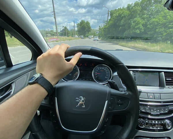 Серый Пежо 508, объемом двигателя 1.6 л и пробегом 289 тыс. км за 10000 $, фото 19 на Automoto.ua