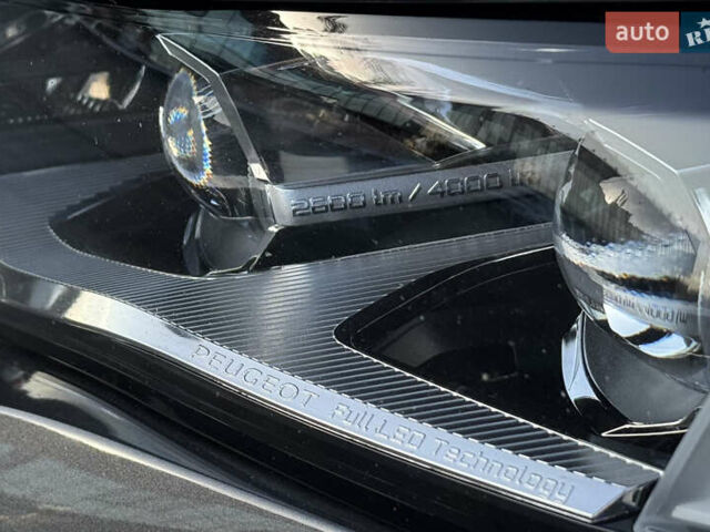 Серый Пежо 508, объемом двигателя 1.5 л и пробегом 94 тыс. км за 21800 $, фото 5 на Automoto.ua