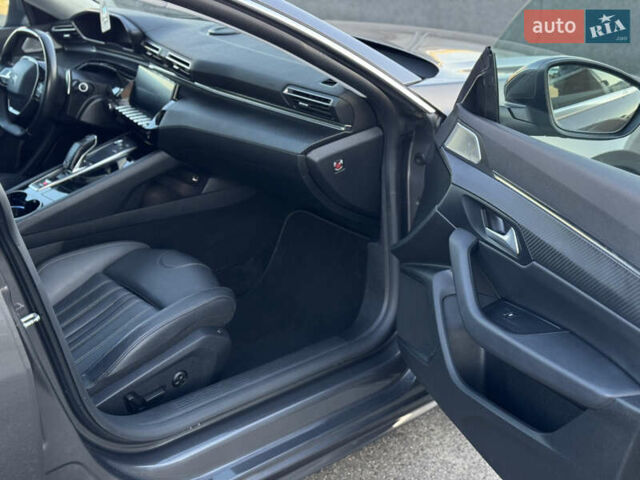 Серый Пежо 508, объемом двигателя 1.5 л и пробегом 94 тыс. км за 21800 $, фото 41 на Automoto.ua