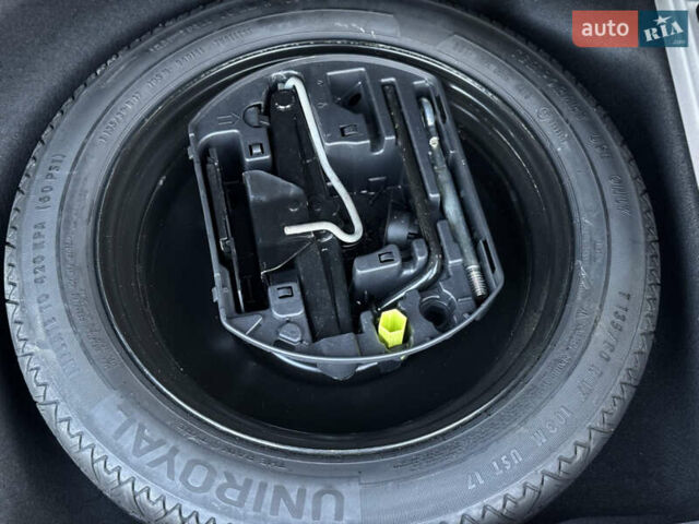 Серый Пежо 508, объемом двигателя 1.5 л и пробегом 94 тыс. км за 21800 $, фото 85 на Automoto.ua