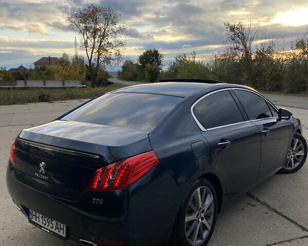Синий Пежо 508, объемом двигателя 2.2 л и пробегом 350 тыс. км за 9800 $, фото 3 на Automoto.ua