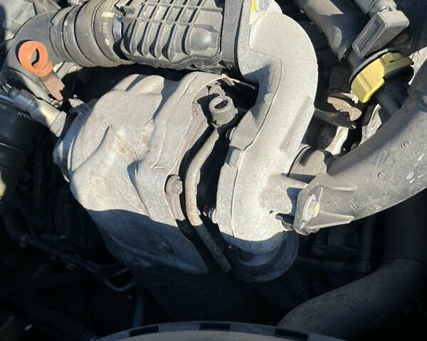 Синий Пежо 508, объемом двигателя 1.6 л и пробегом 232 тыс. км за 7500 $, фото 28 на Automoto.ua