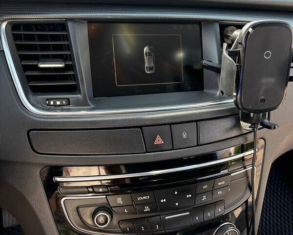 Синій Пежо 508, об'ємом двигуна 1.56 л та пробігом 308 тис. км за 8000 $, фото 27 на Automoto.ua