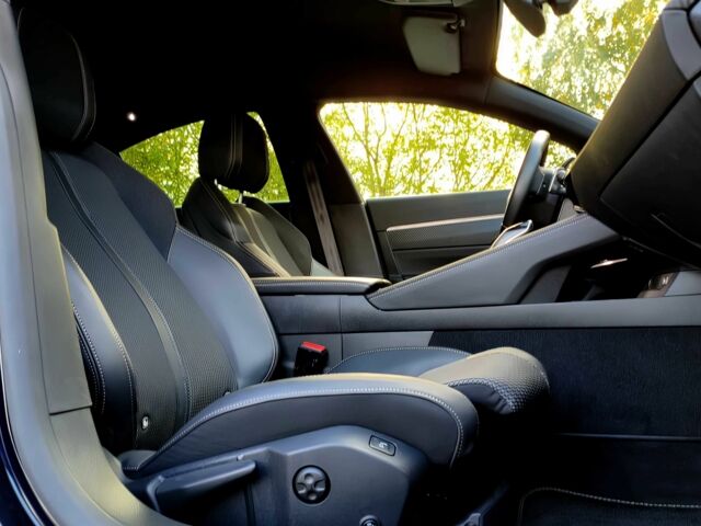 Синий Пежо 508, объемом двигателя 1.5 л и пробегом 18 тыс. км за 12500 $, фото 9 на Automoto.ua