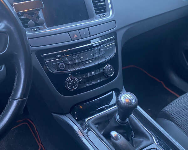 Синій Пежо 508, об'ємом двигуна 1.4 л та пробігом 200 тис. км за 8500 $, фото 4 на Automoto.ua