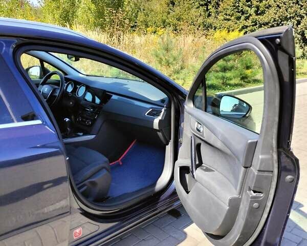 Синий Пежо 508, объемом двигателя 1.56 л и пробегом 221 тыс. км за 7700 $, фото 14 на Automoto.ua
