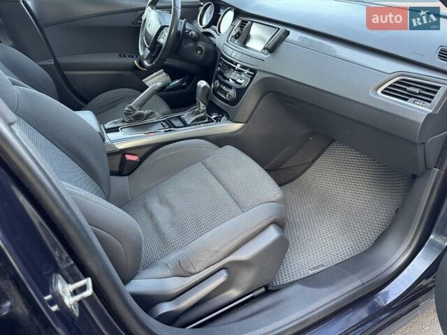 Синій Пежо 508, об'ємом двигуна 2 л та пробігом 241 тис. км за 12100 $, фото 4 на Automoto.ua