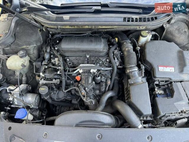 Синій Пежо 508, об'ємом двигуна 2 л та пробігом 241 тис. км за 12100 $, фото 6 на Automoto.ua