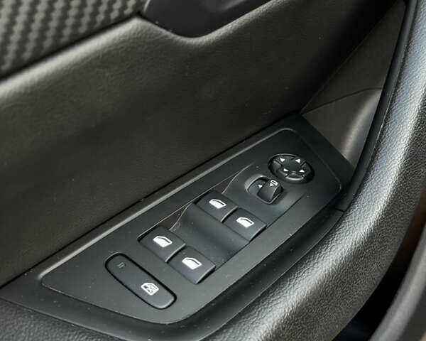 Синий Пежо 508, объемом двигателя 1.5 л и пробегом 152 тыс. км за 16000 $, фото 35 на Automoto.ua