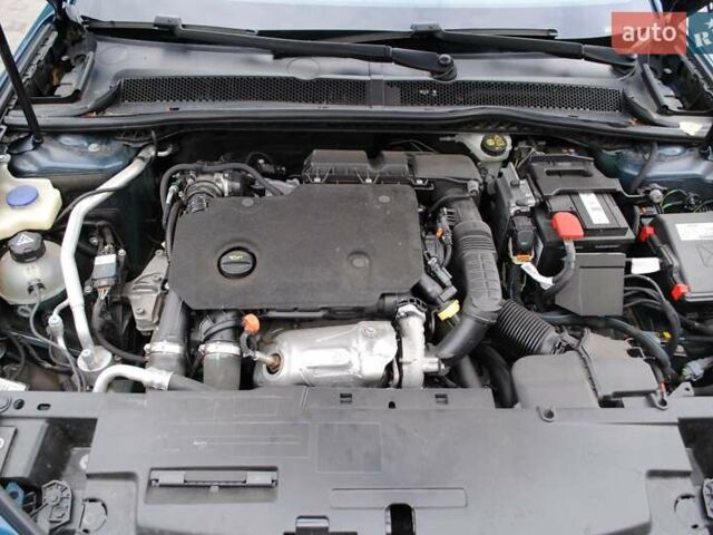 Зелений Пежо 508, об'ємом двигуна 1.5 л та пробігом 160 тис. км за 18800 $, фото 43 на Automoto.ua