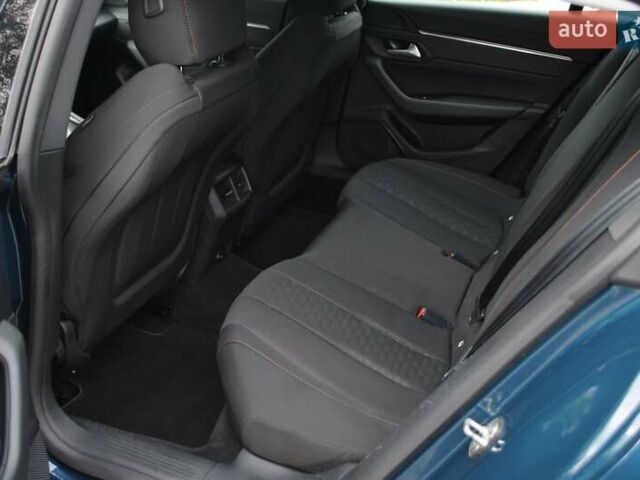 Зелений Пежо 508, об'ємом двигуна 1.5 л та пробігом 160 тис. км за 18800 $, фото 24 на Automoto.ua