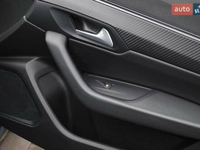 Зелений Пежо 508, об'ємом двигуна 1.5 л та пробігом 160 тис. км за 18800 $, фото 35 на Automoto.ua