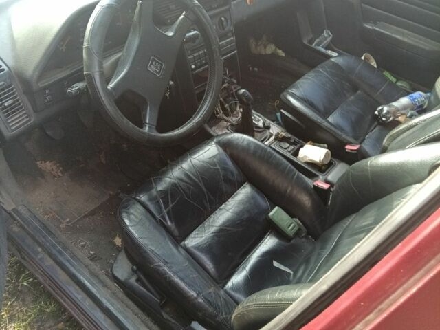 Белый Пежо 605, объемом двигателя 2 л и пробегом 460 тыс. км за 1181 $, фото 4 на Automoto.ua