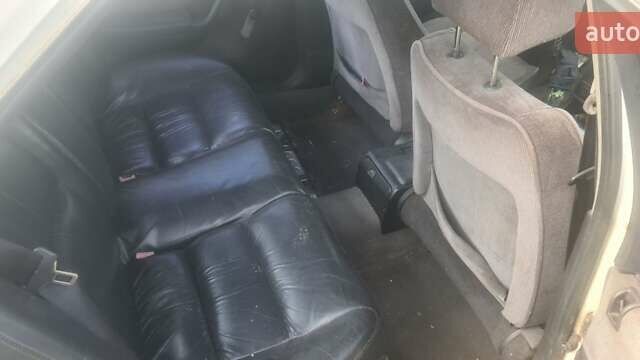 Белый Пежо 605, объемом двигателя 2 л и пробегом 300 тыс. км за 1900 $, фото 3 на Automoto.ua