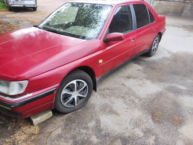 Красный Пежо 605, объемом двигателя 2 л и пробегом 300 тыс. км за 500 $, фото 1 на Automoto.ua