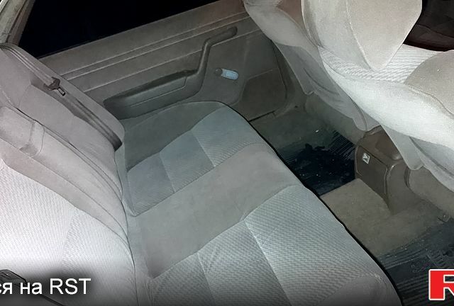 Красный Пежо 605, объемом двигателя 2 л и пробегом 0 тыс. км за 1800 $, фото 5 на Automoto.ua