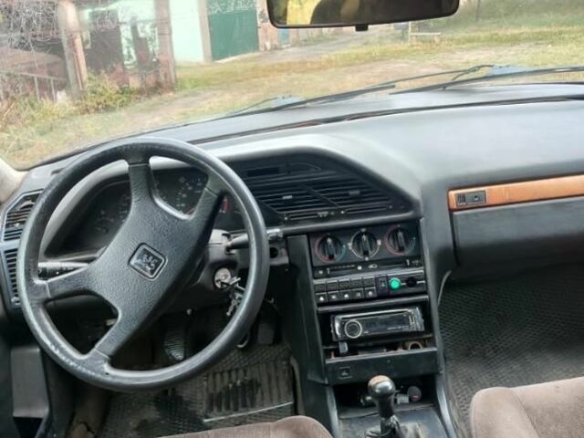 Красный Пежо 605, объемом двигателя 2 л и пробегом 300 тыс. км за 1000 $, фото 4 на Automoto.ua