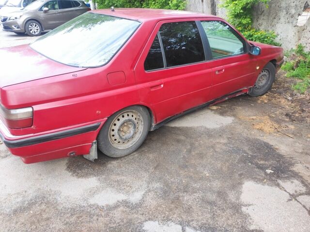 Красный Пежо 605, объемом двигателя 2 л и пробегом 300 тыс. км за 500 $, фото 2 на Automoto.ua