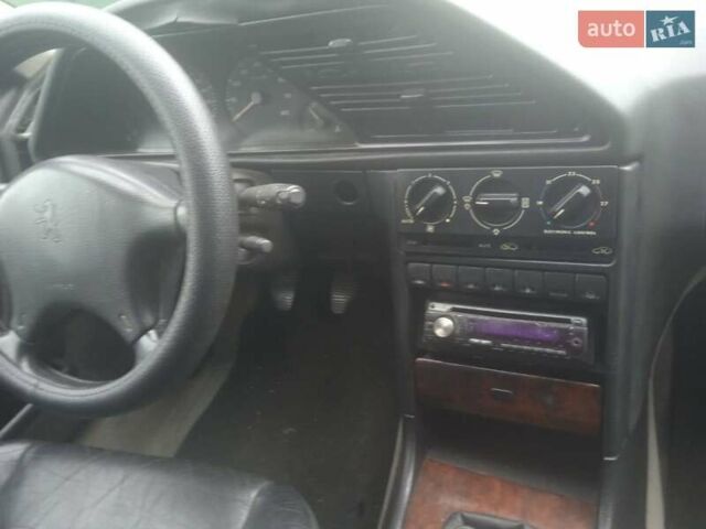 Червоний Пежо 605, об'ємом двигуна 2 л та пробігом 200 тис. км за 1300 $, фото 7 на Automoto.ua