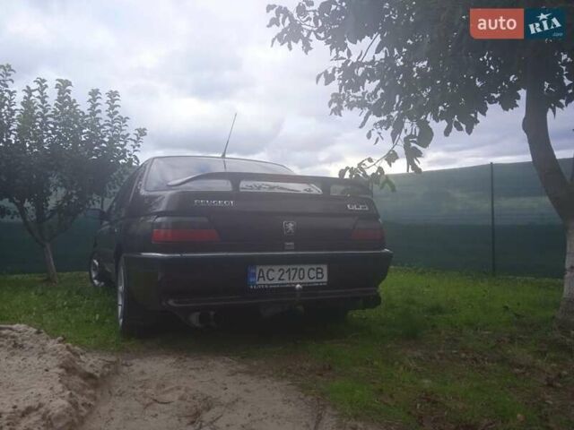 Червоний Пежо 605, об'ємом двигуна 2 л та пробігом 200 тис. км за 1300 $, фото 3 на Automoto.ua