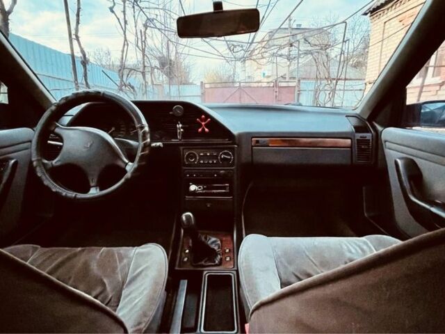 Червоний Пежо 605, об'ємом двигуна 2 л та пробігом 290 тис. км за 2000 $, фото 2 на Automoto.ua