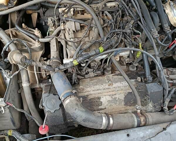 Серый Пежо 605, объемом двигателя 3 л и пробегом 302 тыс. км за 1100 $, фото 3 на Automoto.ua