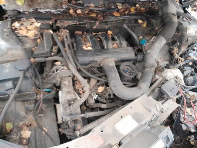 Серый Пежо 605, объемом двигателя 2 л и пробегом 277 тыс. км за 900 $, фото 2 на Automoto.ua