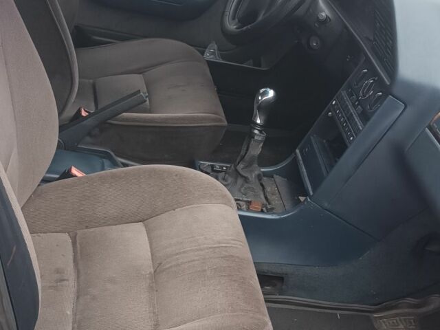 Серый Пежо 605, объемом двигателя 0 л и пробегом 999 тыс. км за 405 $, фото 5 на Automoto.ua