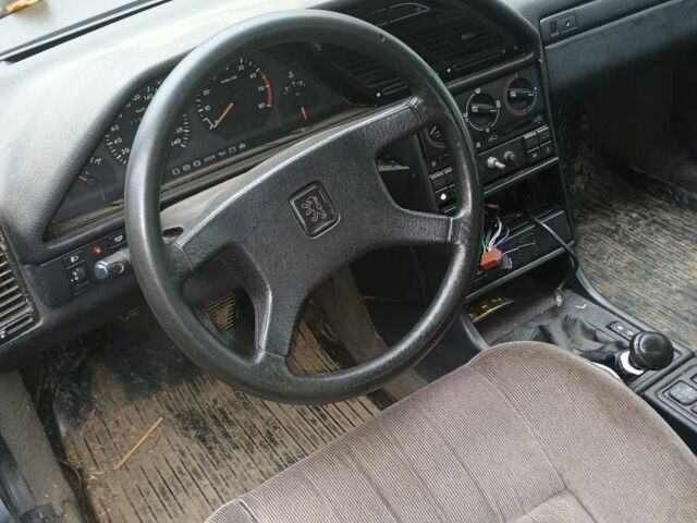 Серый Пежо 605, объемом двигателя 2 л и пробегом 250 тыс. км за 500 $, фото 4 на Automoto.ua