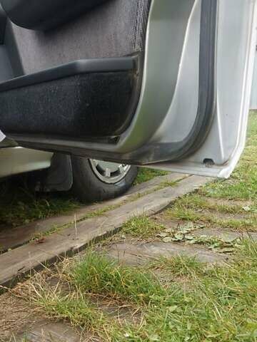 Сірий Пежо 605, об'ємом двигуна 2 л та пробігом 440 тис. км за 1450 $, фото 9 на Automoto.ua