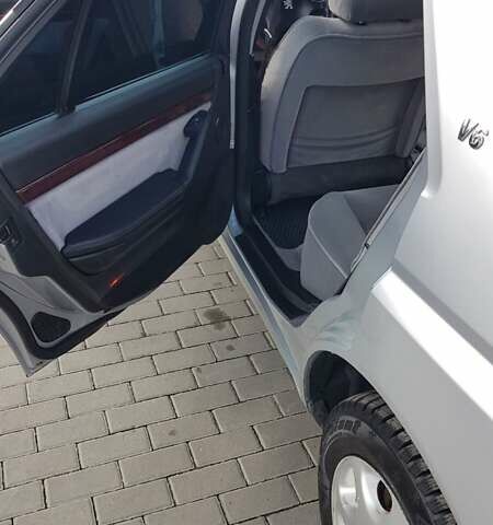 Серый Пежо 605, объемом двигателя 3 л и пробегом 313 тыс. км за 3300 $, фото 5 на Automoto.ua