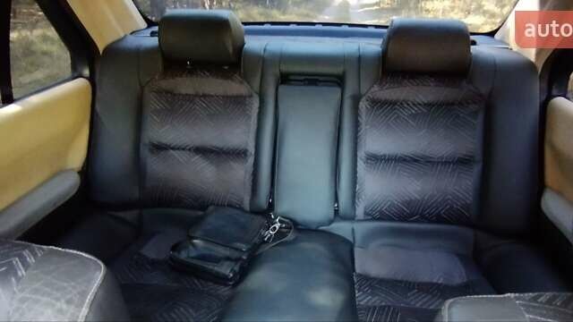 Синій Пежо 605, об'ємом двигуна 2 л та пробігом 300 тис. км за 2700 $, фото 1 на Automoto.ua