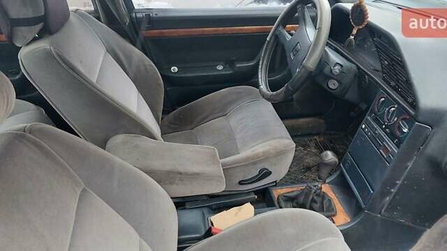 Синий Пежо 605, объемом двигателя 2 л и пробегом 350 тыс. км за 800 $, фото 4 на Automoto.ua