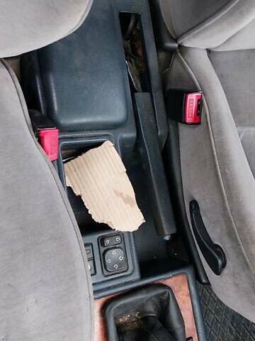 Синий Пежо 605, объемом двигателя 2 л и пробегом 350 тыс. км за 800 $, фото 5 на Automoto.ua