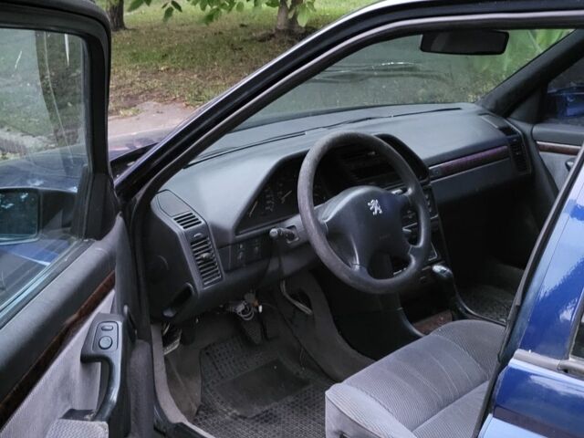 Синий Пежо 605, объемом двигателя 2 л и пробегом 480 тыс. км за 1150 $, фото 6 на Automoto.ua
