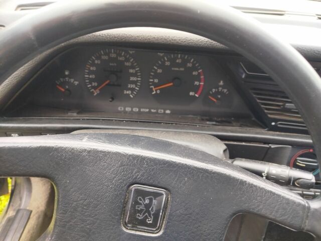 Зеленый Пежо 605, объемом двигателя 2 л и пробегом 350 тыс. км за 1350 $, фото 11 на Automoto.ua