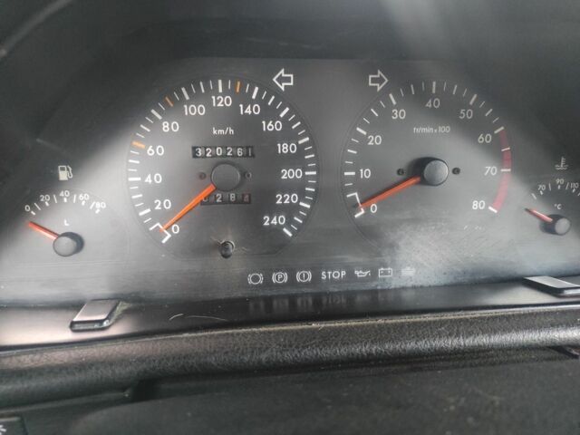 Зеленый Пежо 605, объемом двигателя 2 л и пробегом 320 тыс. км за 900 $, фото 6 на Automoto.ua